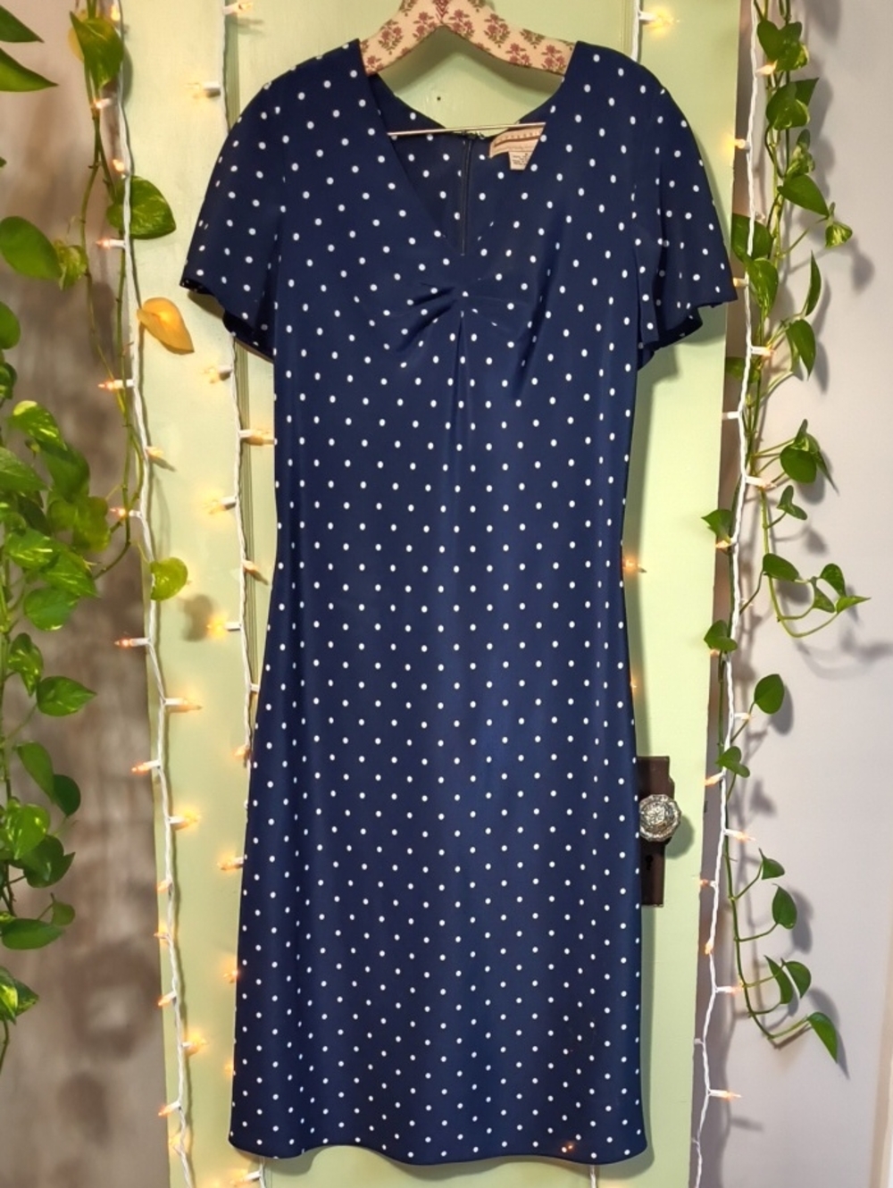 Women's Expressions Navy Blue White Polkadot Butterfly Sleeve V Neck Dress 8